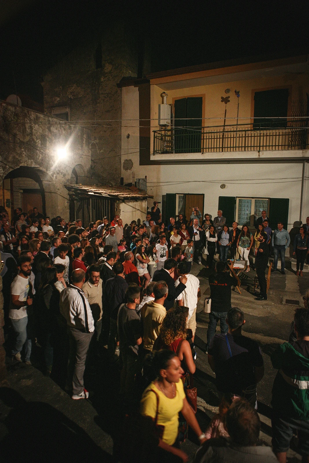 Cavaedium arte e teatro nei cortili Sant'Arpino con l'attore Massimo Andrei