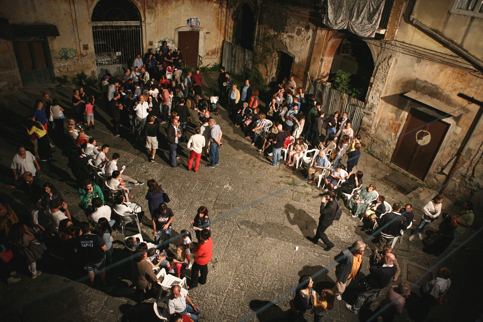 Cavaedium arte e teatro nei cortili Sant'Arpino con l'attore Massimo Andrei