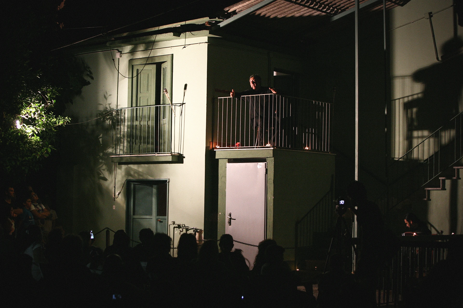 Cavaedium arte e teatro nei cortili Sant'Arpino con l'attore Massimo Andrei