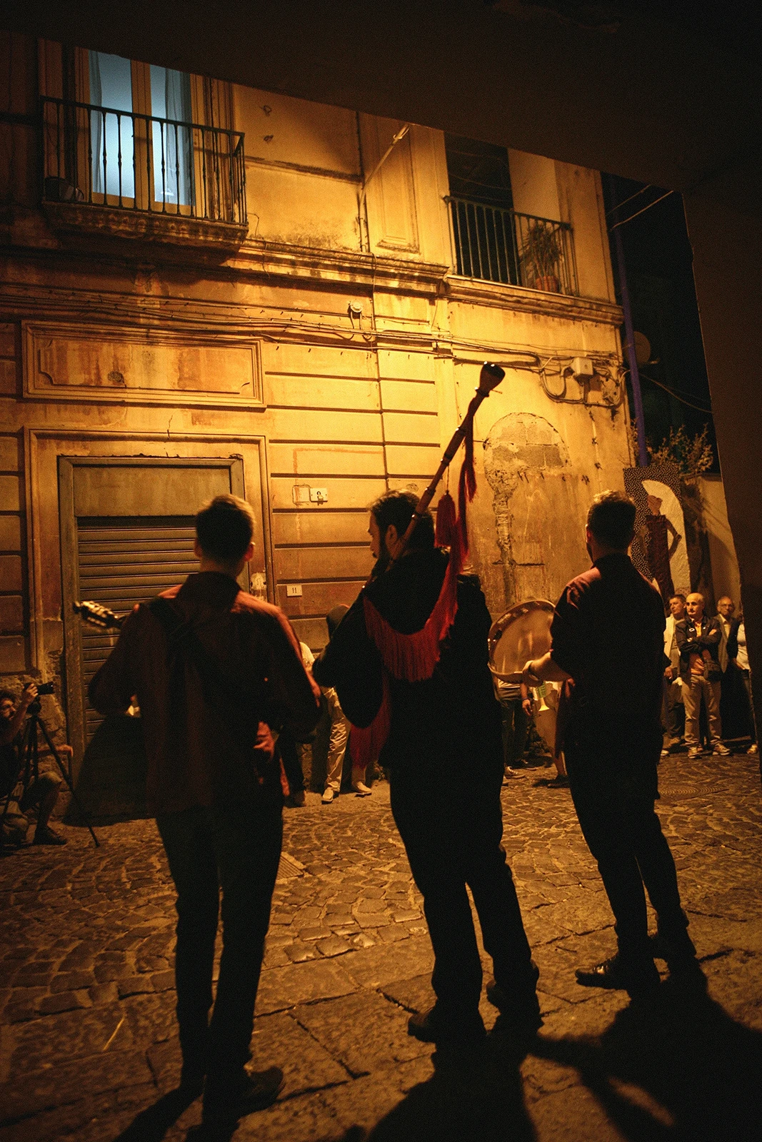 Cavaedium arte e teatro nei cortili Sant'Arpino con l'attore Massimo Andrei