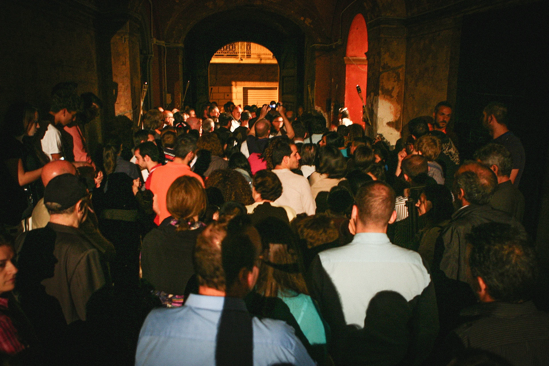 Cavaedium arte e teatro nei cortili Sant'Arpino con l'attore Massimo Andrei