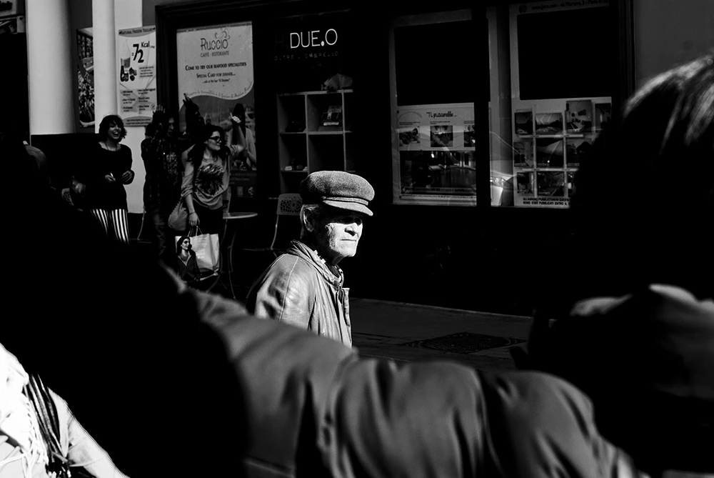 Fotografia di strada di vittorio errico street photography vacanze italiane